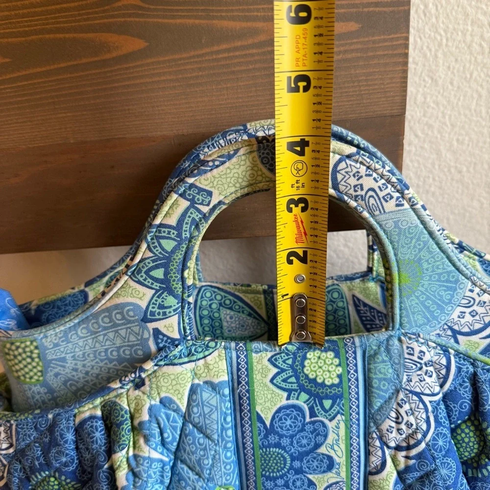 VERA BRADLEY Doodle Daisy Tote - Picture 10 of 11